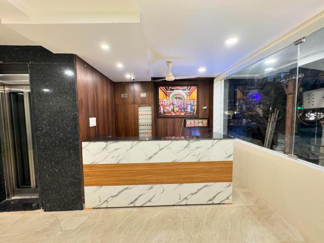 Hotel Dkr Grand Tirupati Exterior photo